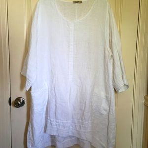 Linen tunic with soft gauzy trim, so cute!